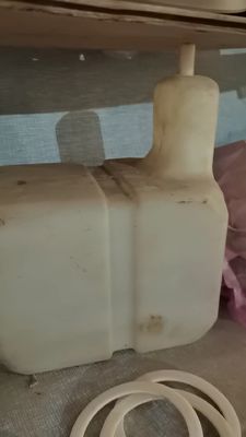 Προσαρμοσμένη ειδικής μορφής πλαστική δεξαμενή αερίου/καυσίμου που κατασκευάζεται από επαγγελματική υπηρεσία επεξεργασίας χύτευσης για HDPE/LDPE/PP