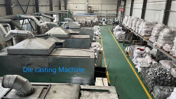 OEM Υψηλής ακρίβειας γυαλίσματος εξαρτήματα αυτοκινήτων Σχήμα ένεσης με υλικό πολυανθρακούχου