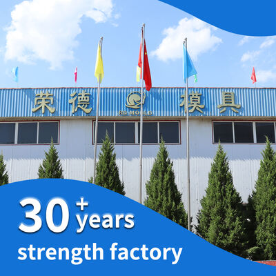 Ανθεκτικό εξοπλισμό σκηνής κατασκήνωσης Ελαφρύ σχέδιο για εύκολη μεταφορά και εγκατάσταση